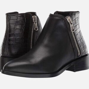 Steven By Steve Madden Black Croc-Embossed Ankle Booties size 9.5